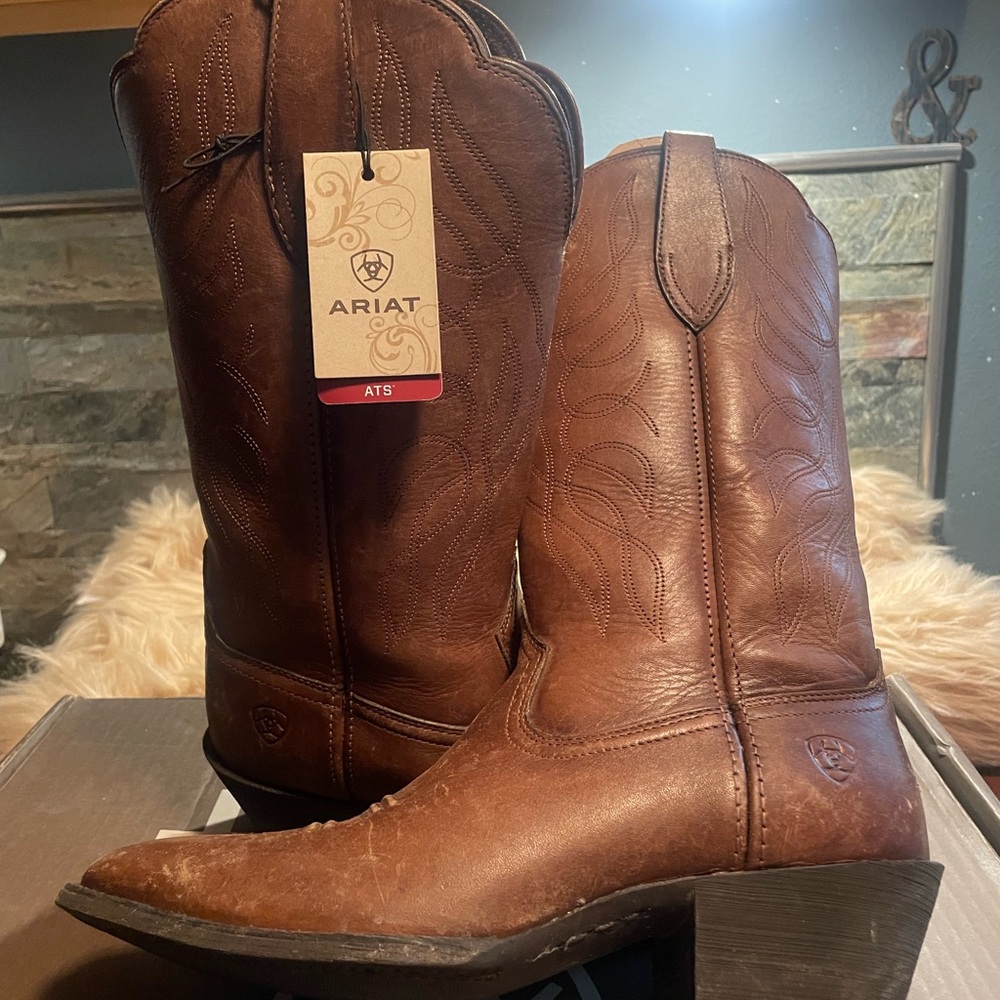 Ariat Brown Leather Western Boots